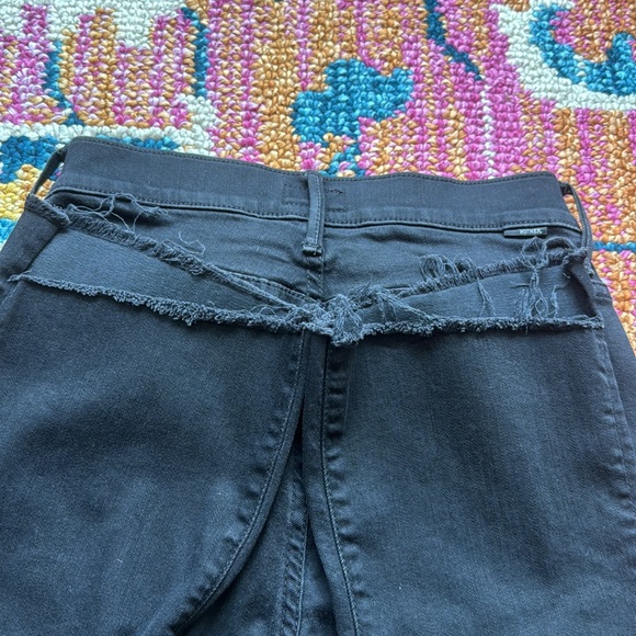 MOTHER Denim Insider Crop Step Fray Black Jeans - Picture 3 of 5